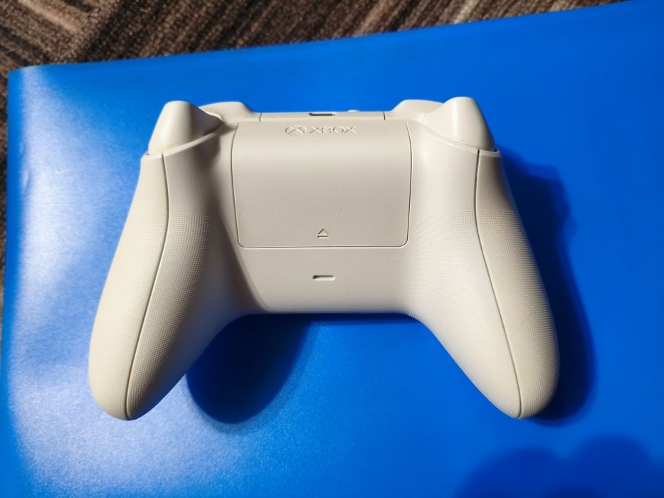 Игровая консоль Xbox series s