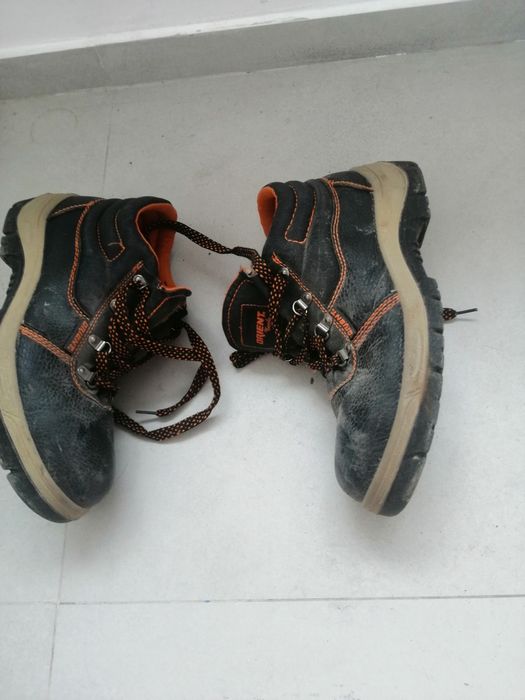 спец обувь    берцы