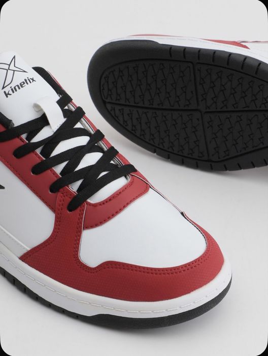 кроссовки kinetix