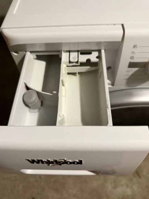 Пералня със сушилня Whirlpool