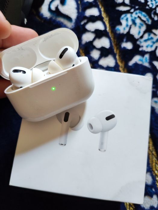 Airpods Pro холати яхши ишлаши зур заряди 2 кунга бемалол йитади