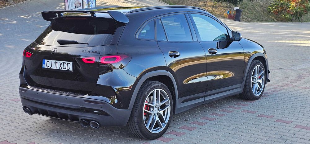 MERCEDES-BENZ GLA 2021 — imagine 2
