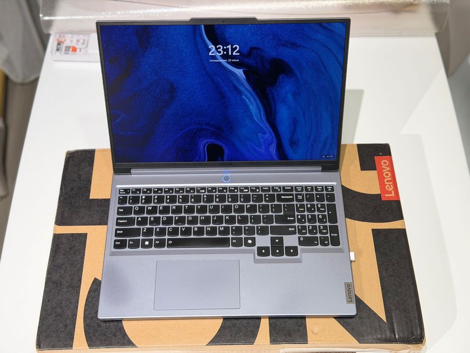 Legion 516IRX9 RTX 4070, i7-14650HX, 32RAM, 1TB SSD
