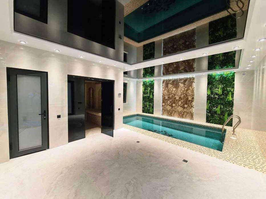 Продаётся дом 3 сотки в Центре Луначарском 480 м2 с Евро ремонтом