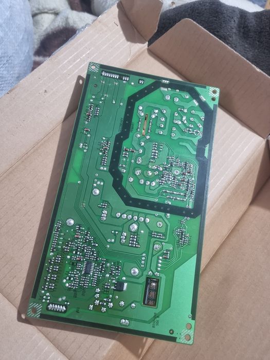 Vând urgent modul alimentare tv toshiba testat