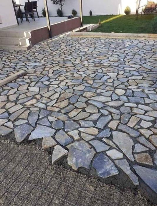 Piatra naturală de munte