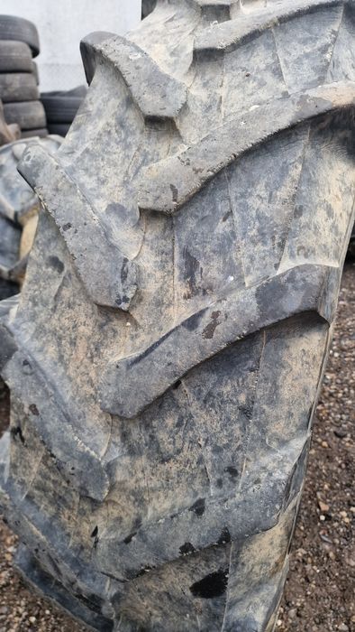 Cauciuc agricol 14.9R30 (380/85R30) marca Pirelli