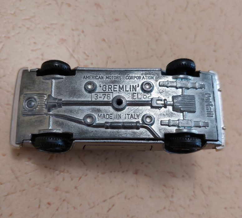 Стари метални колички Polistil и Siku