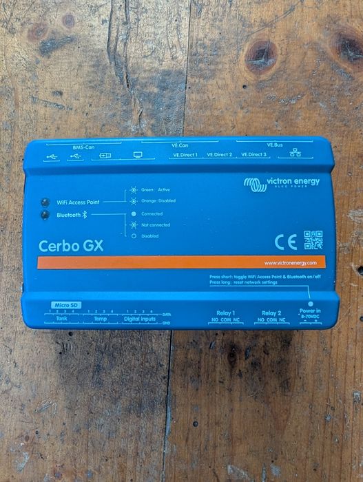 Sistem fotovoltaic Fronius Symo 7, Victron Multiplus 48, Gerbo GX