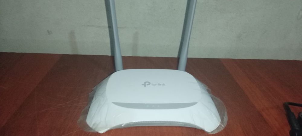 Продаю роутер Tp-link