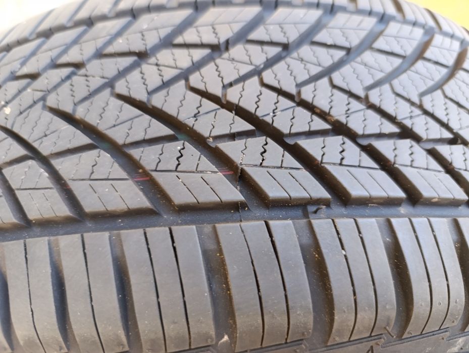 Всесезонни гуми Tacmax 205/65/15