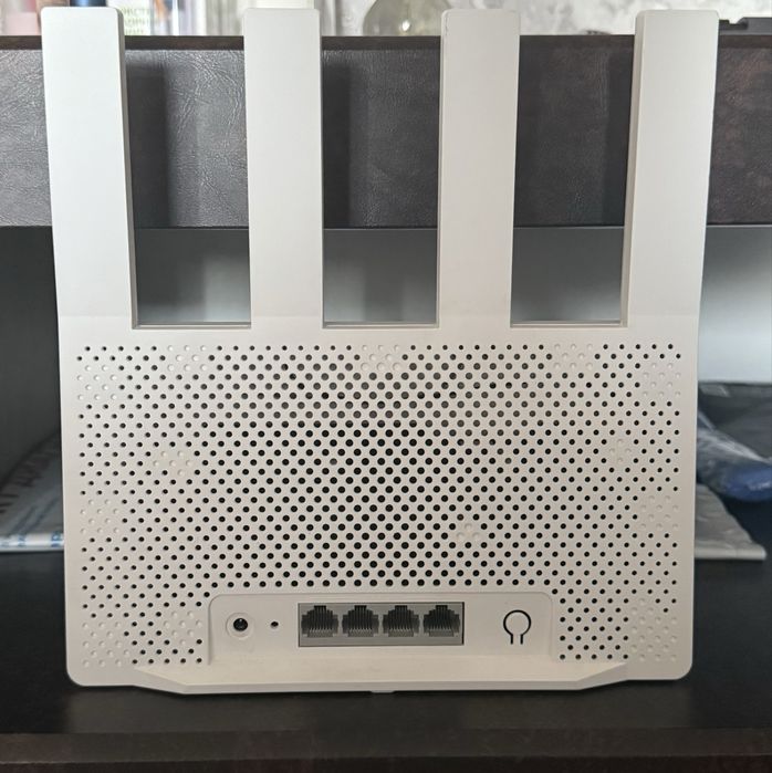 Продаю роутер XIOMI BE3600