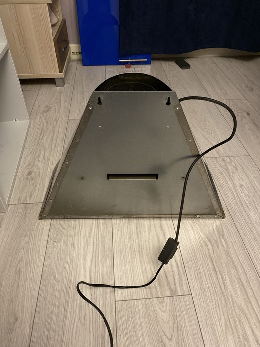 Отдам даром вытяжку от Kaiser