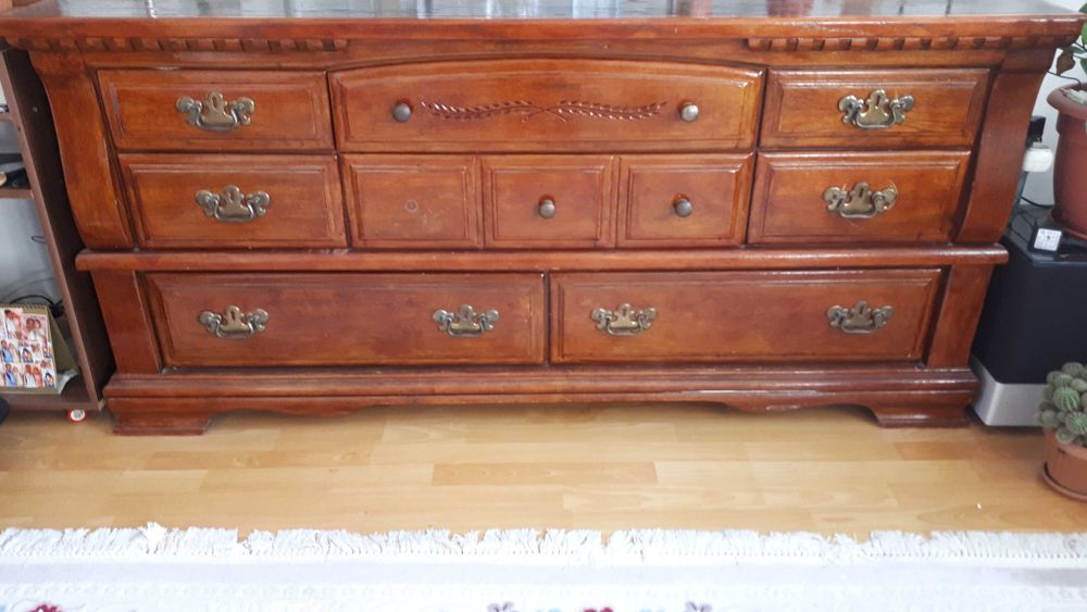 ящик из натурального дерева в винтажном стиле