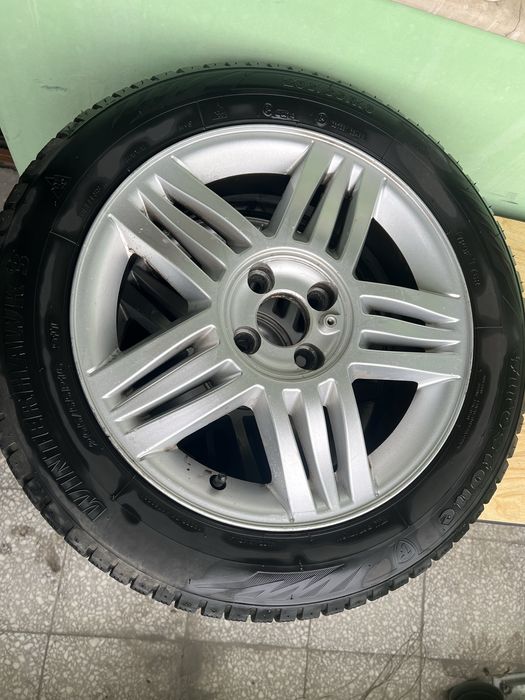 Продавам Гуми с джанти 205/55 r 16