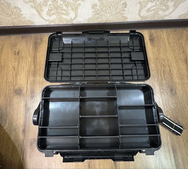 Рыболовный ящик.