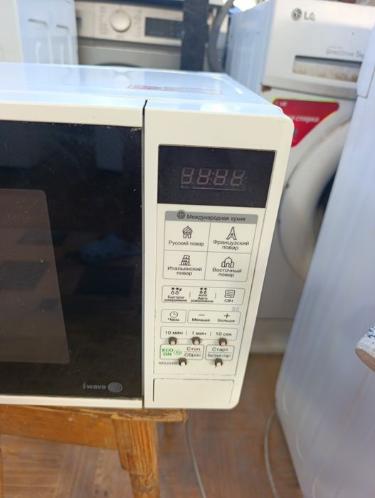 Продам микроволновую печь lg