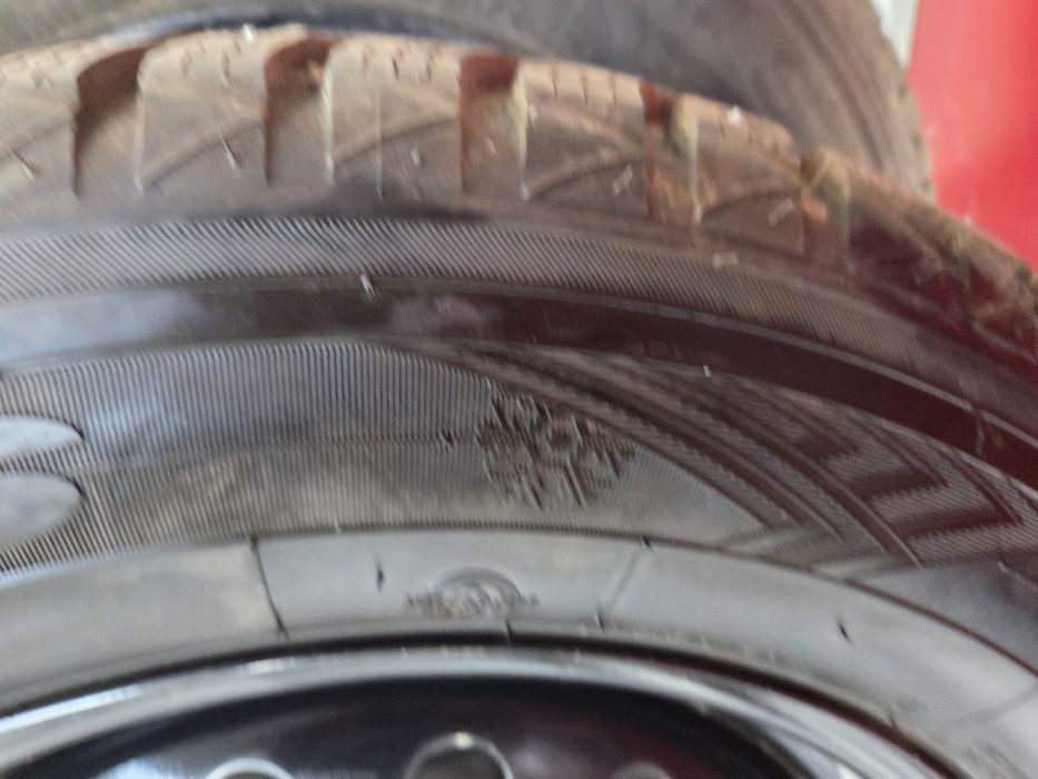 Гуми със шипове 225/65 R17