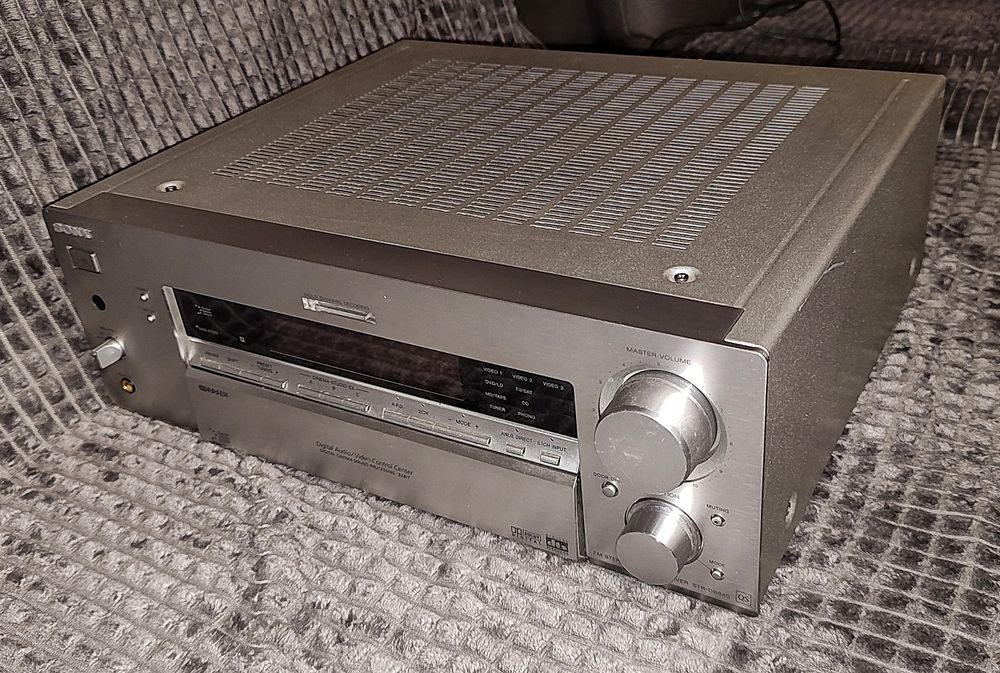 Sony STR-DB840 QS
Висок клас 5.1 receiver !
В отлично състояние !

160
