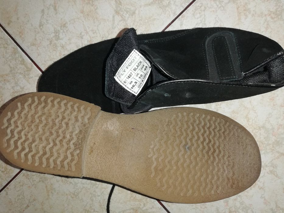 Vand cizme barbatesti.