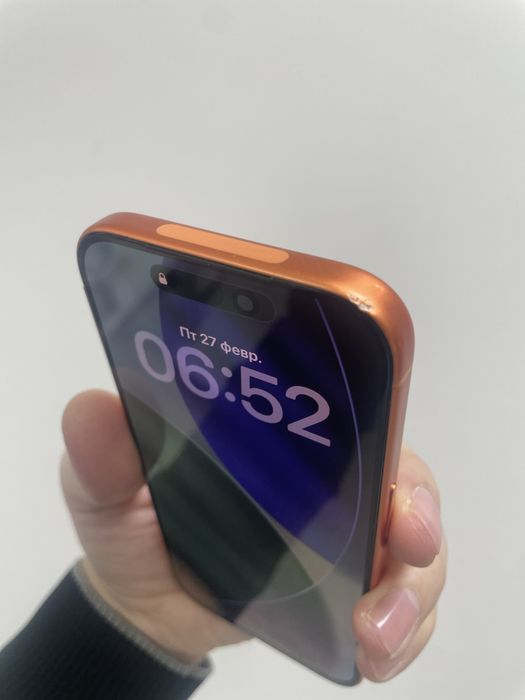 продается айфон 17про 256гб