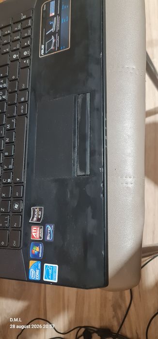 Dezmembrez Asus G73J  cu intel I7