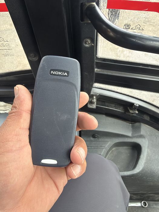 Нокиа 3310 кирпич