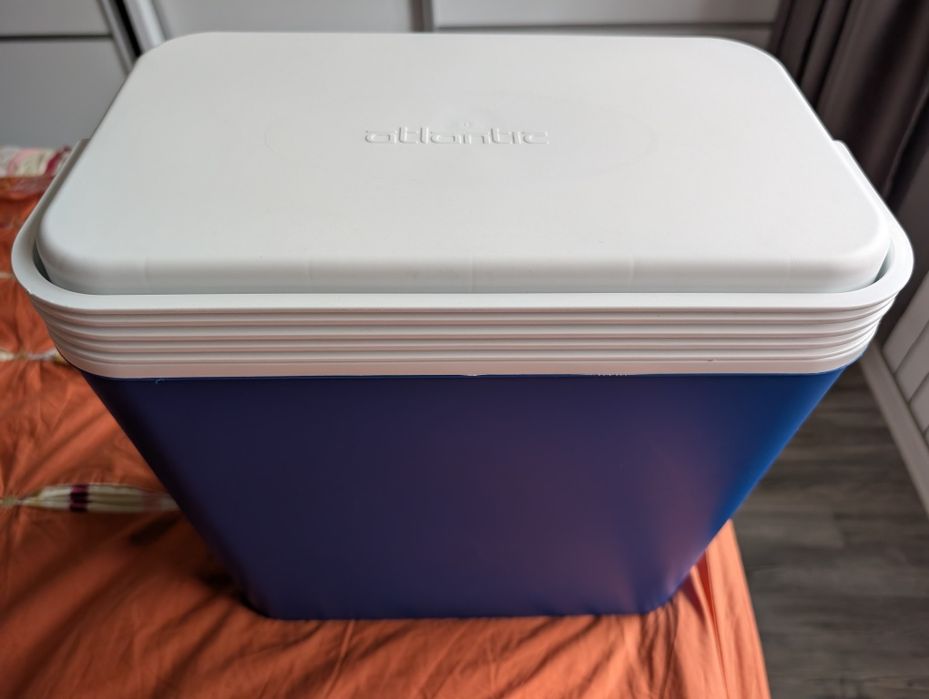 Хладилна чанта с аксесоари