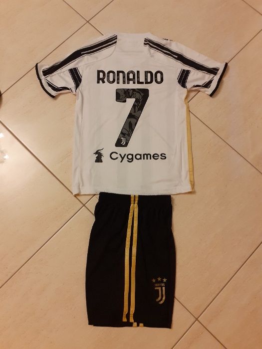 Топка Лео Меси Барса + Екип Барселона сезон 20/21 Ново Детско 4/16г