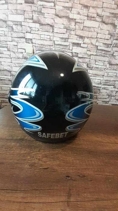 Каска за мотор SAFEBET