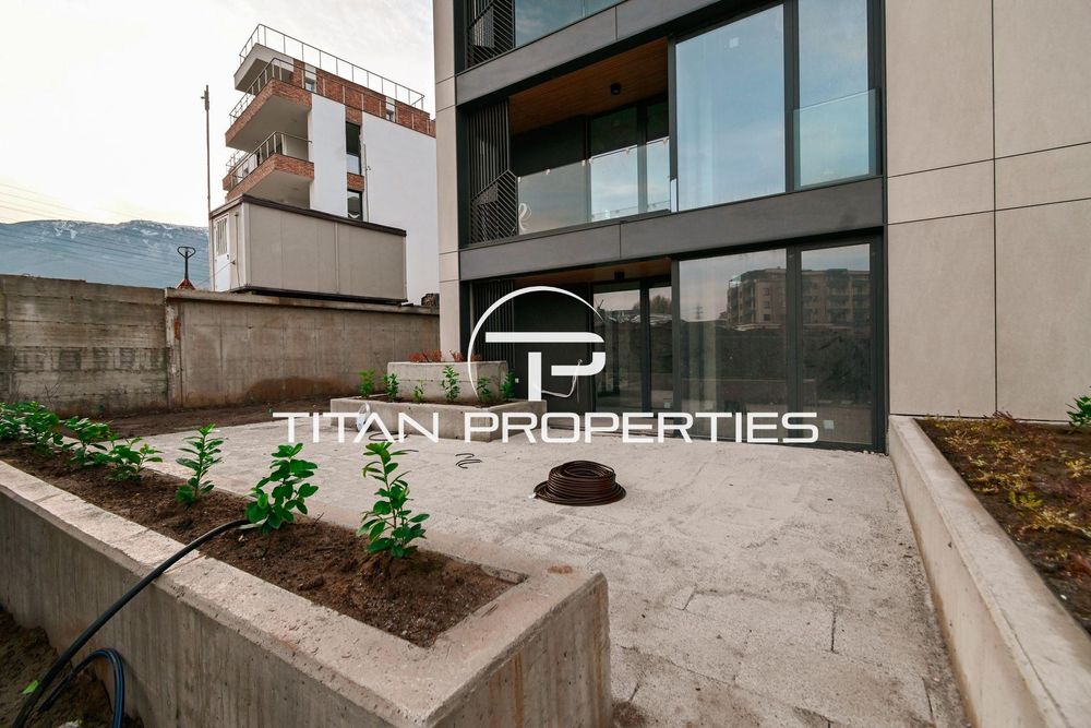 Продава се Тристаен апартамент в София, Витоша - 258 кв.м за 1435 €/кв.м - Снимка #12
