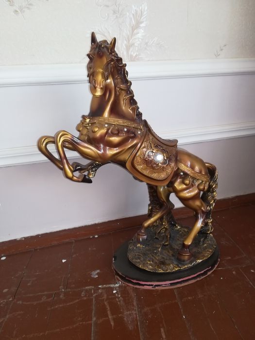 статуэткаа статуэткаа