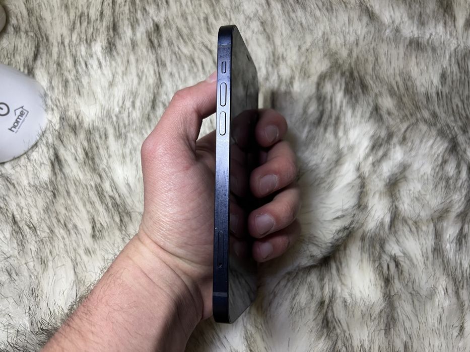 iPhone 12 64GB, bateria schimbata + Apple MagSafe Battery cadou
