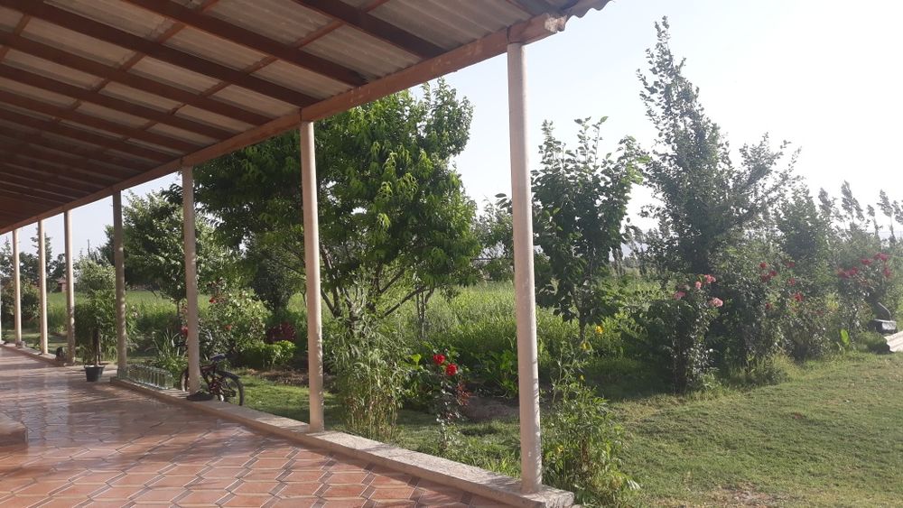 Асаломуалекум варахматулох ховли уй жой сотилади срочно