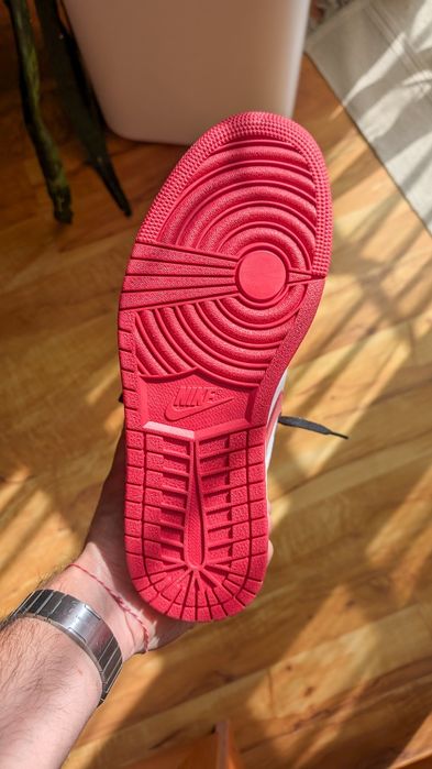 Мъжки обувки Nike Air Jordan 1 High Track Red