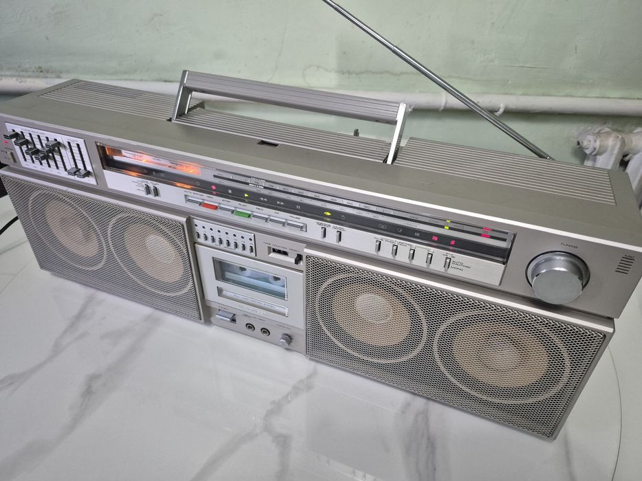 Магнитофон Pioneer  SK-900