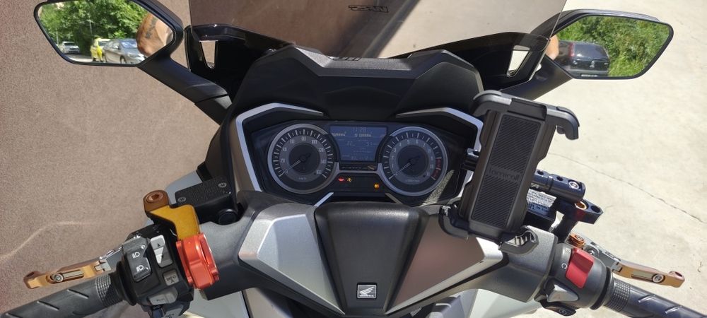 Honda forza 300 abs