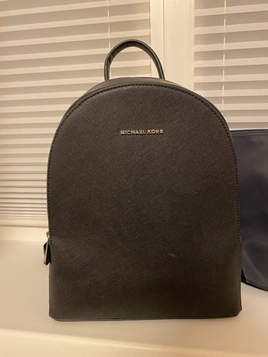 Продам рюкзак и сумку,ни разу не носились