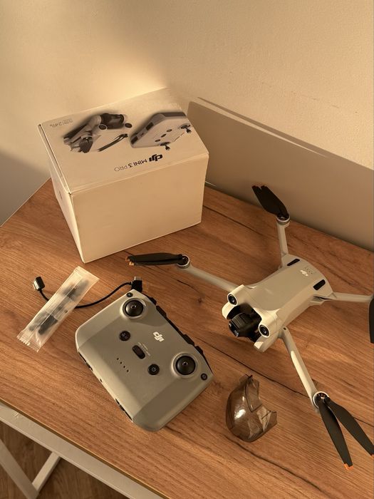 DJI Mini 3 Pro, квадракоптер