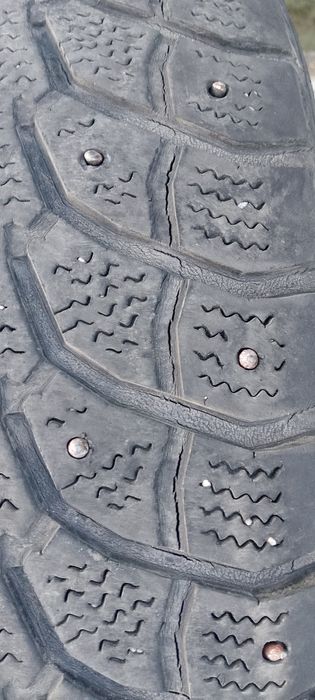 резина зимняя б/1у