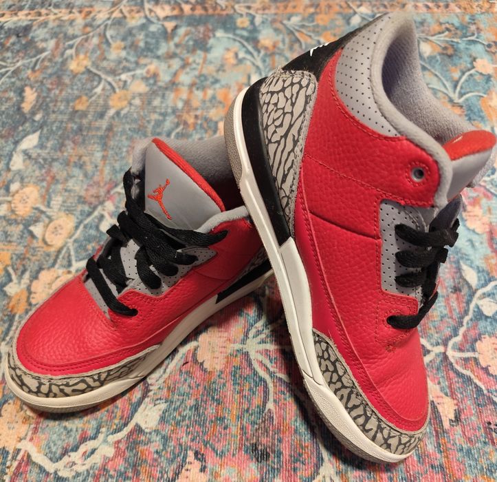 Air Jordan 3 Retro SE Unite, -Fire Red / Cement Grey / Black Black