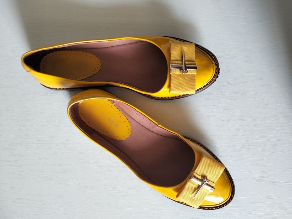 Балетки кожаные .