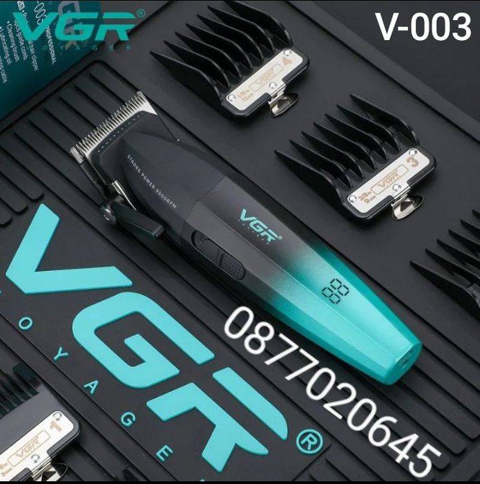 Професионална машинка за подстригване VGR V-003