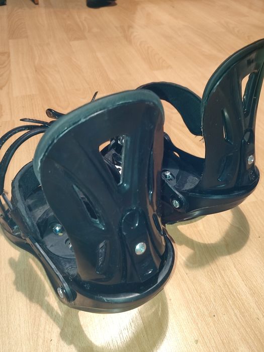 Крепления для сноуборда размер М-L