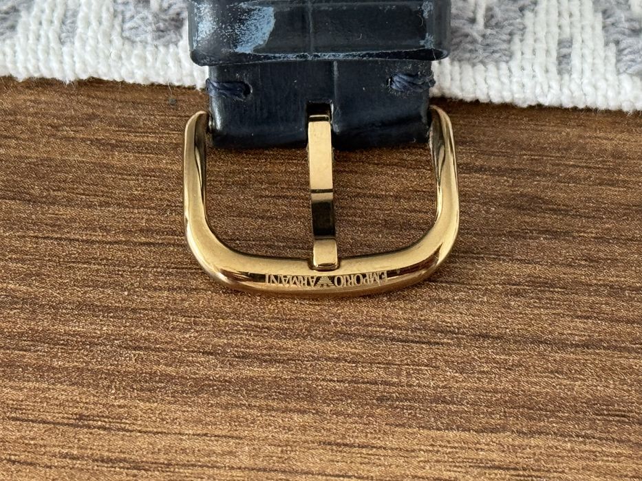 Emporio Armani оригинален часовник