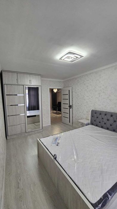 Сдаётся 4-комнатная квартира (переделанная из 3-комнатной)