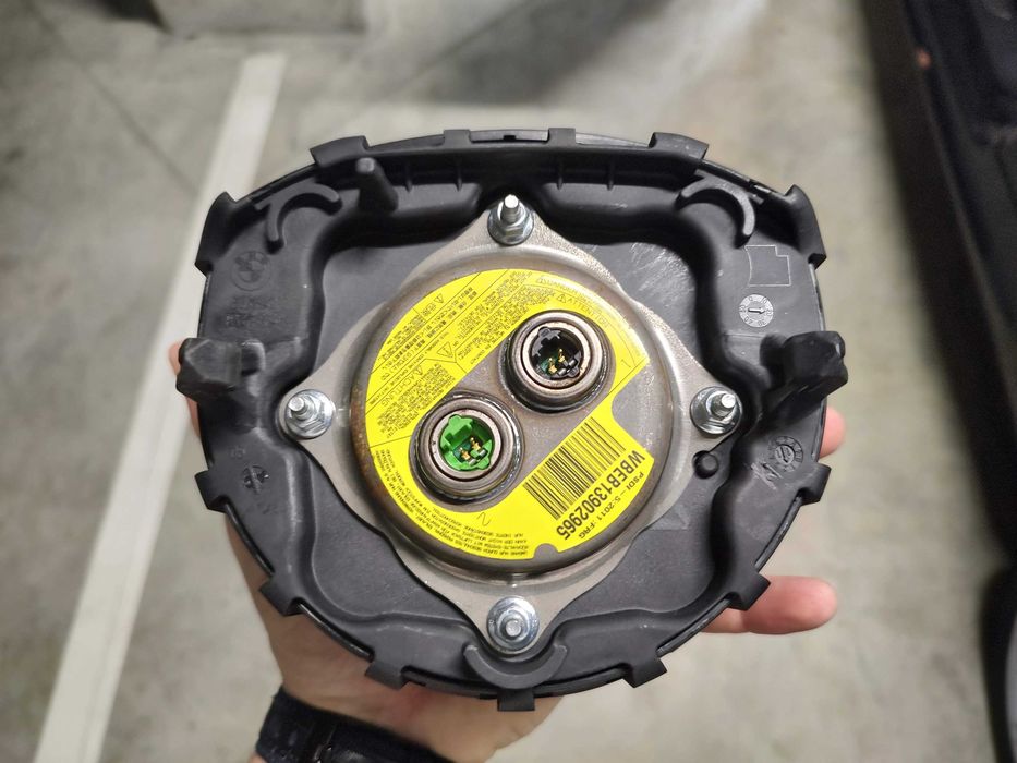 Airbag за волан на BMW E81 E82 X1 E84 E87 E88 E90 E91 E92 E93