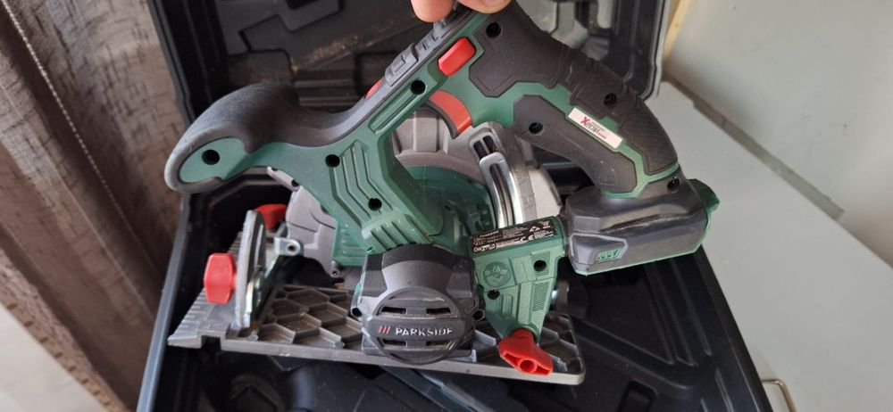 Ferăstrău circular manual Parkside