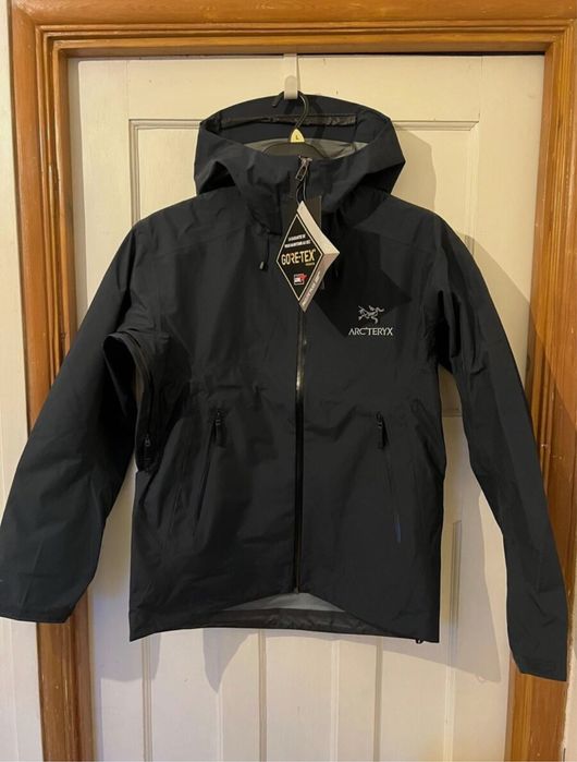 Ново Черно Arc'teryx Beta LT