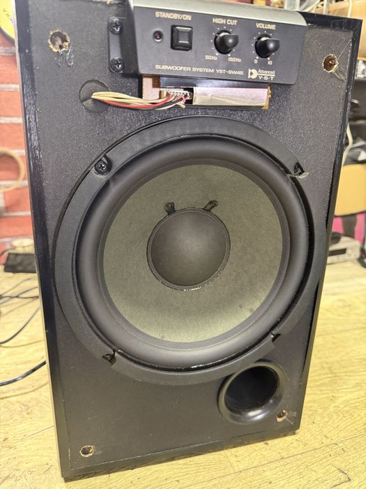 Yamaha YST-SW45 8”  Subwoofer
